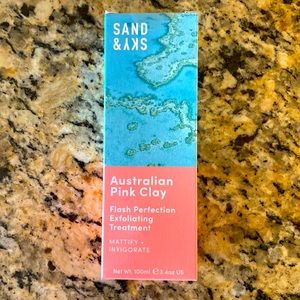 Sand & Sky’s Flash perfection Exfoliating Treatment.